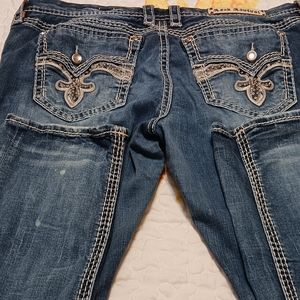 Ladies Rock Revival 36